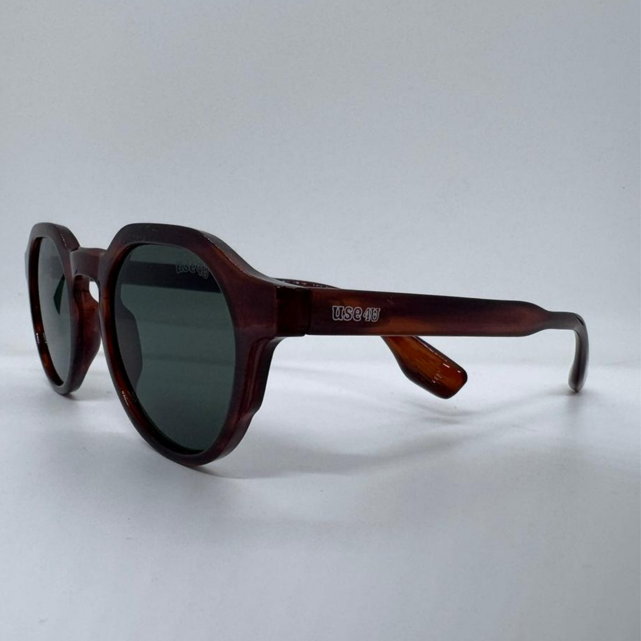 Johnny | Marrom + preto?