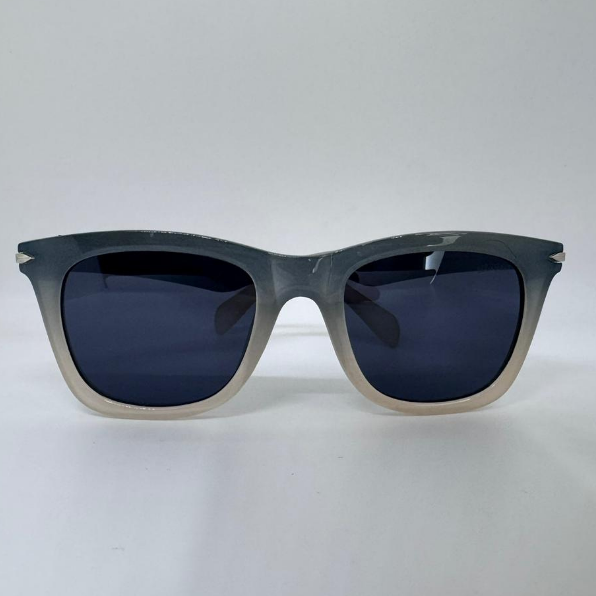 Justin | Cinza/azul + off white?